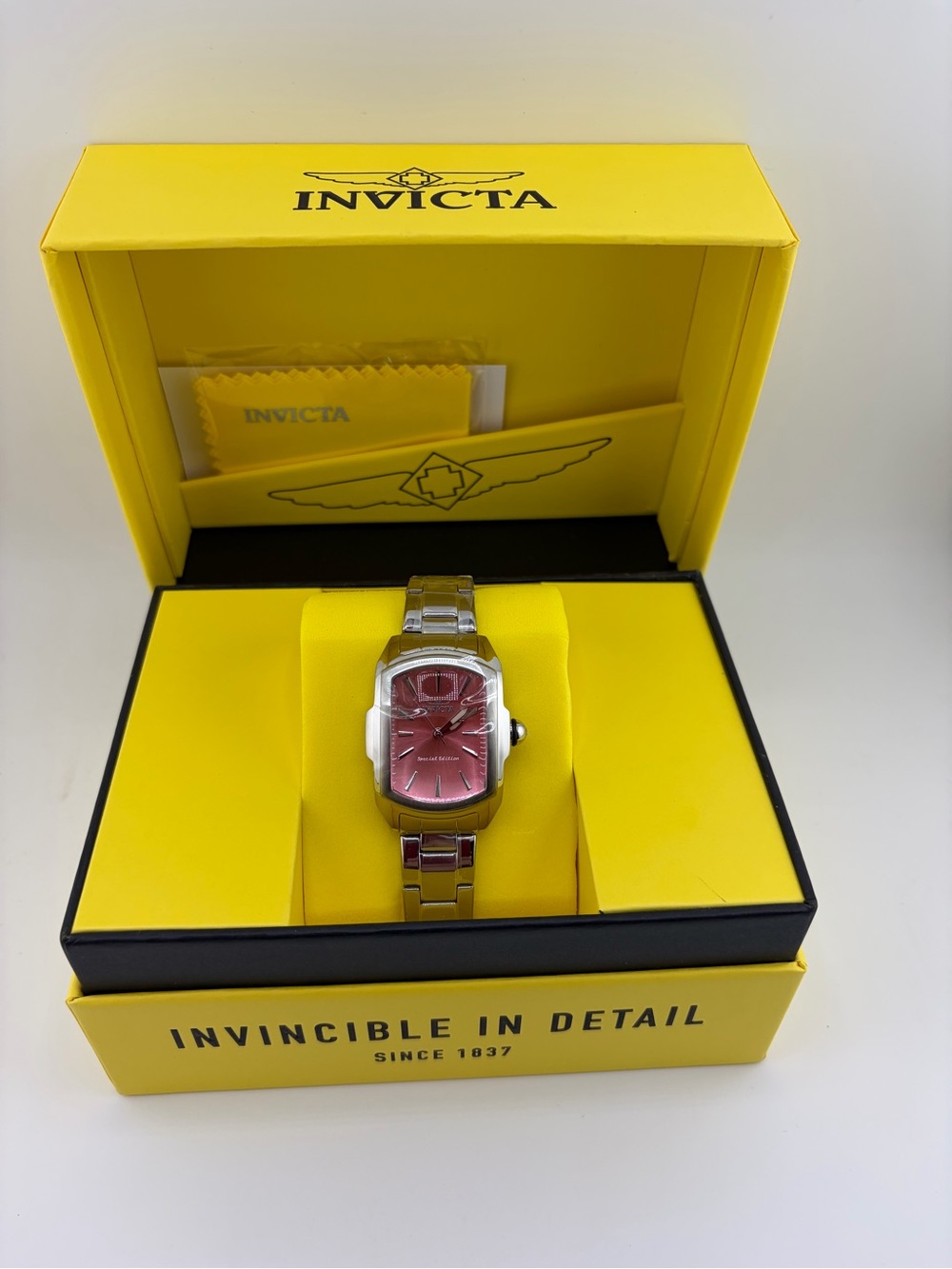 Invicta Lupah Women’s Watch 29mm Steel (24113)